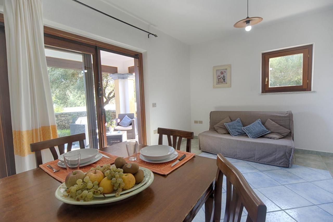 Residence Oasi E Oasi Blu سان تيودورو المظهر الخارجي الصورة