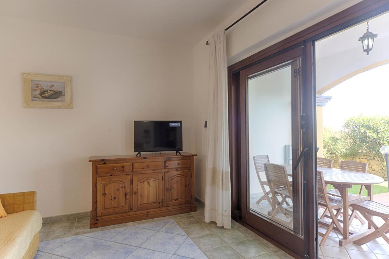 Residence Oasi E Oasi Blu سان تيودورو المظهر الخارجي الصورة