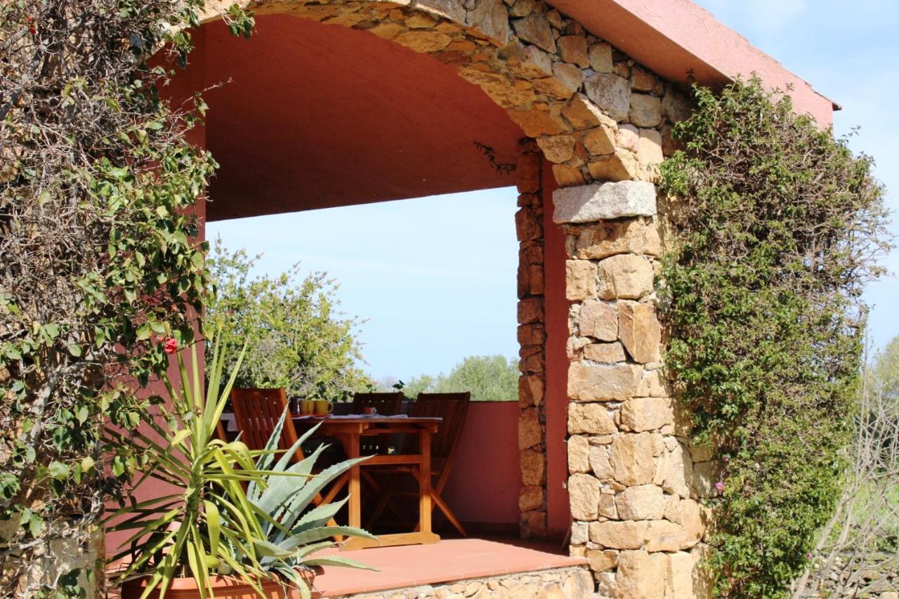 Residence Oasi E Oasi Blu سان تيودورو المظهر الخارجي الصورة