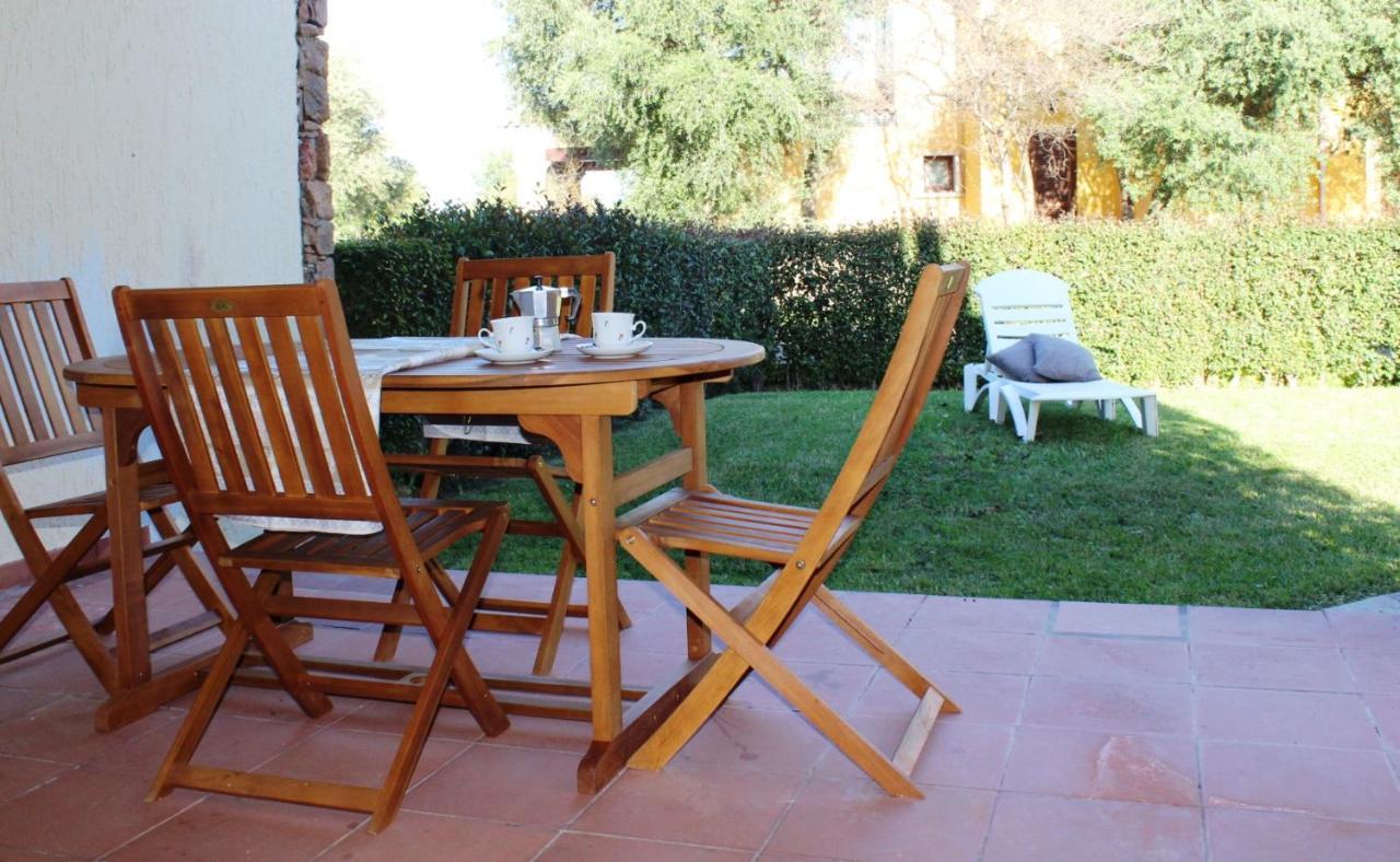 Residence Oasi E Oasi Blu سان تيودورو المظهر الخارجي الصورة