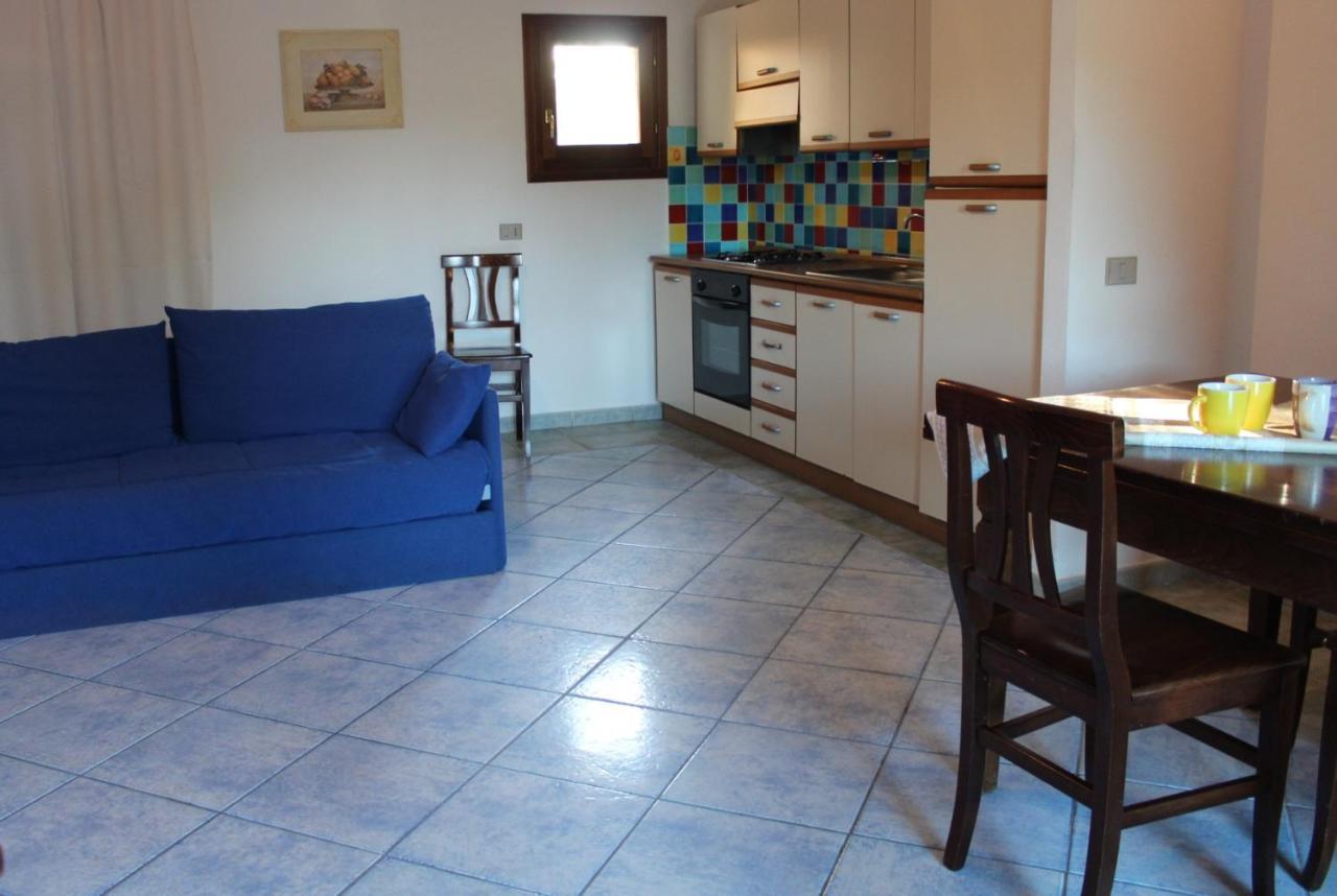 Residence Oasi E Oasi Blu سان تيودورو المظهر الخارجي الصورة